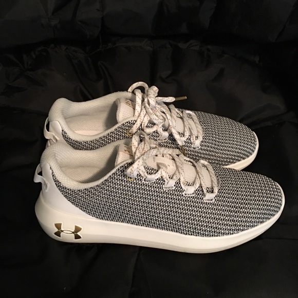 under armour women's tennis shoes